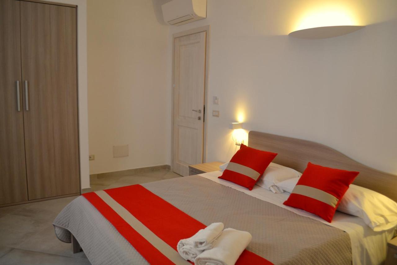 Domo'E Sorres Hotel Olbia Buitenkant foto