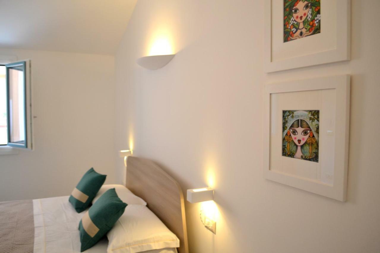 Domo'E Sorres Hotel Olbia Buitenkant foto