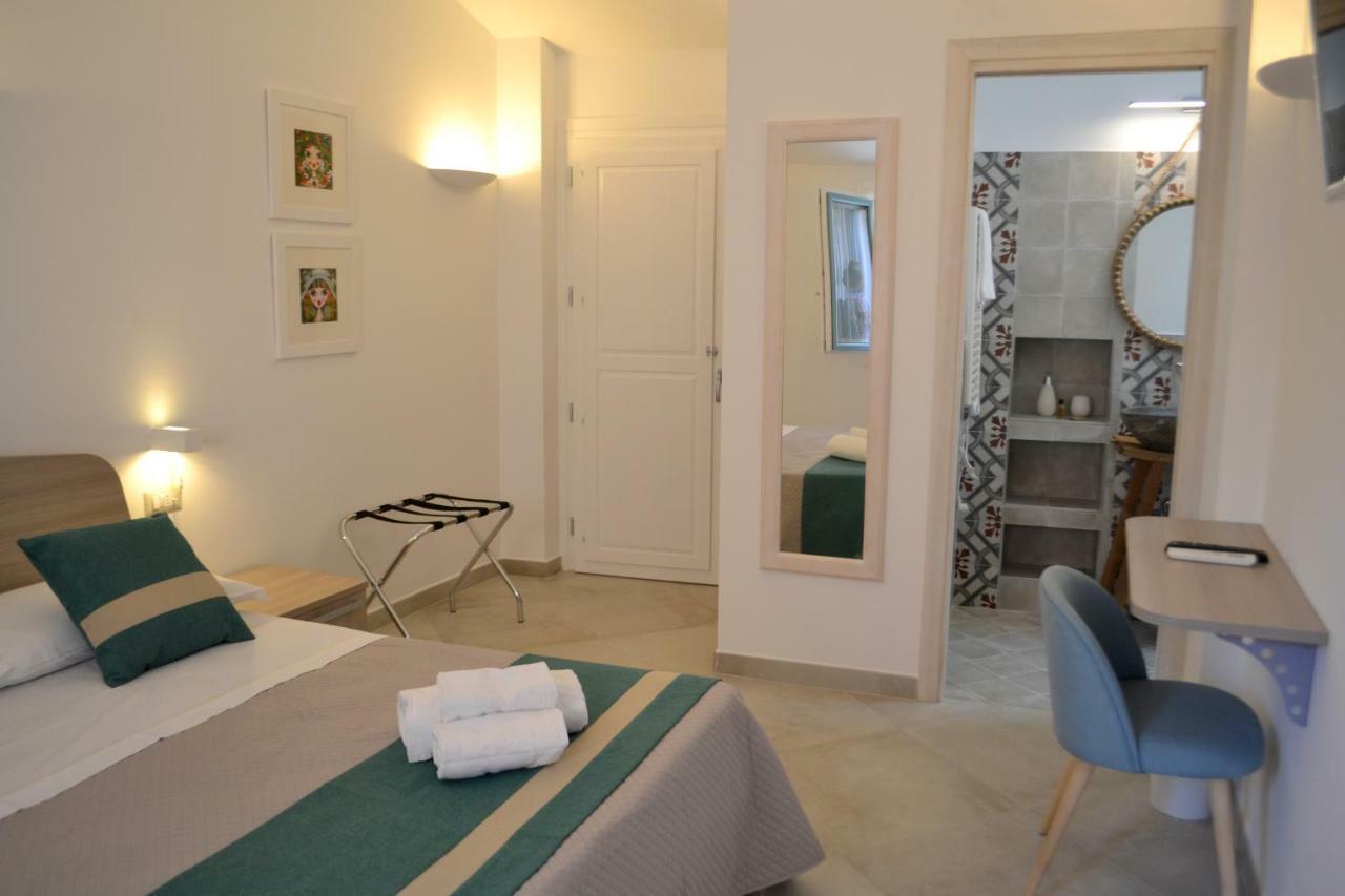 Domo'E Sorres Hotel Olbia Buitenkant foto